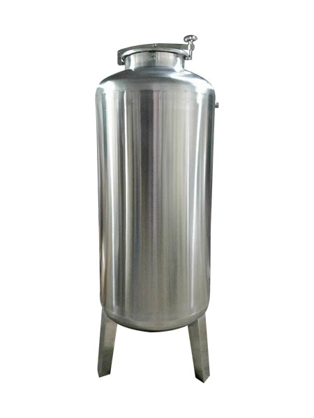 不锈钢无菌水箱安装工...